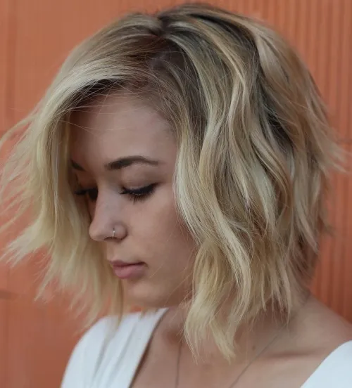 20-angled-wavy-blonde-bob-with-shadow-roots