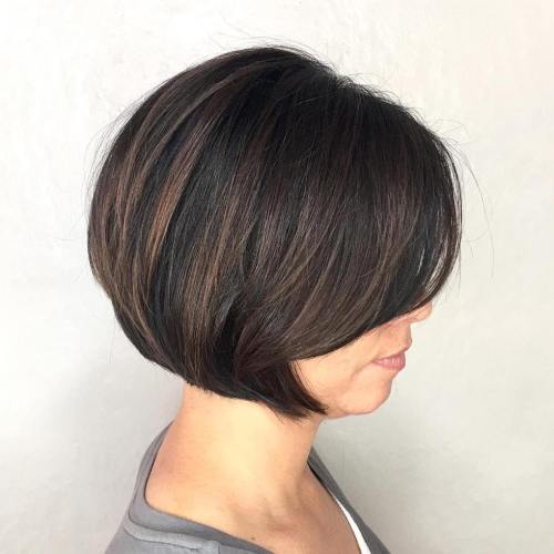 Short Feminine Bob