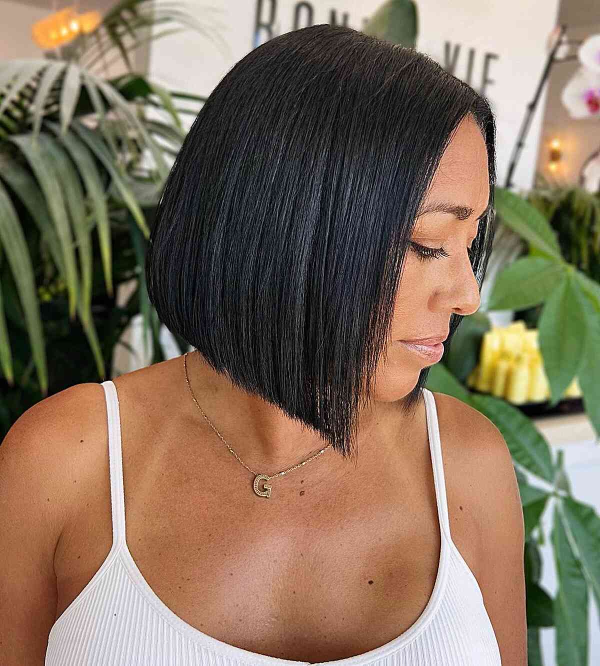 Bold and Blunt Straight Bob Haircut