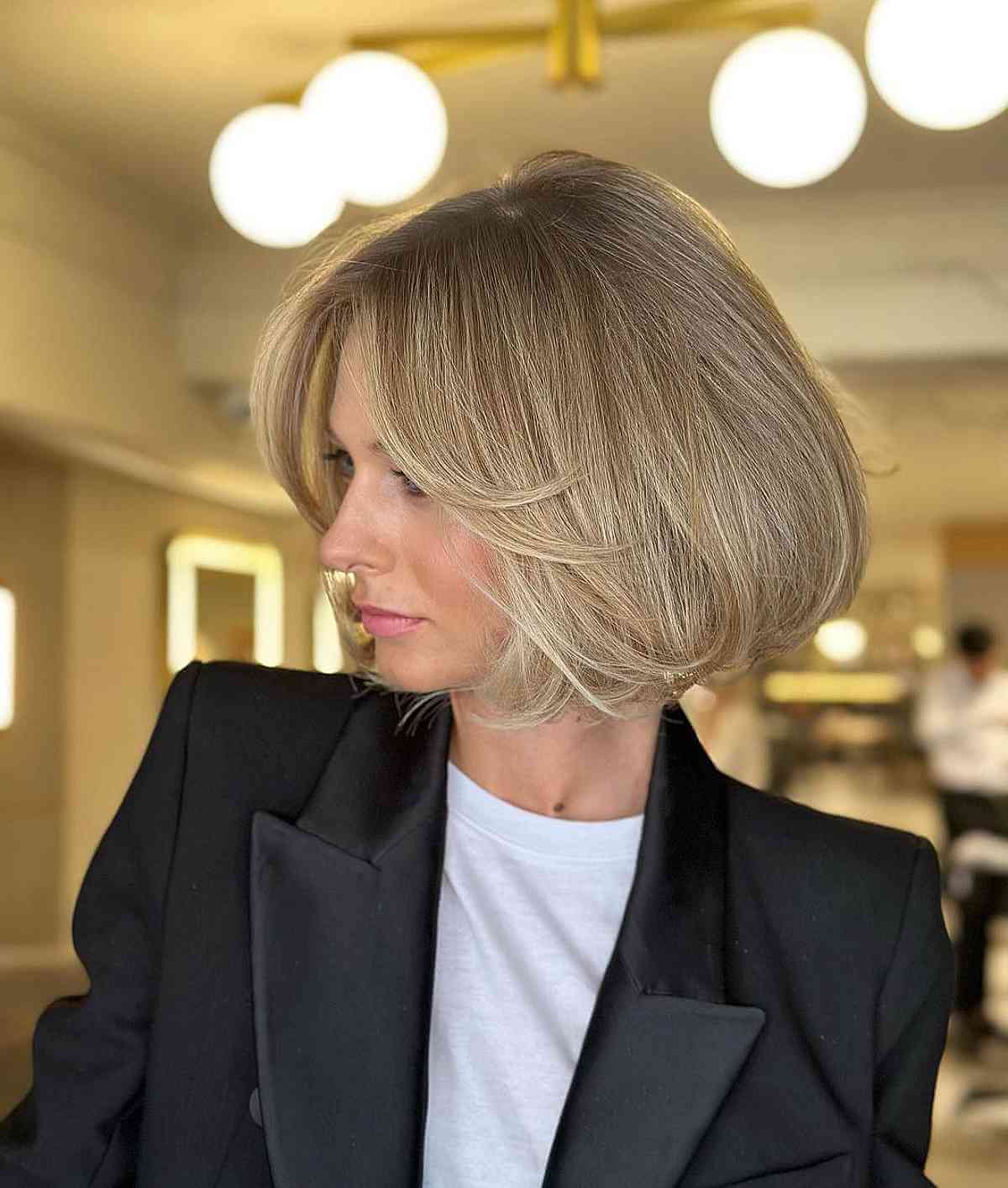 Fashionable Straight Bob Cut