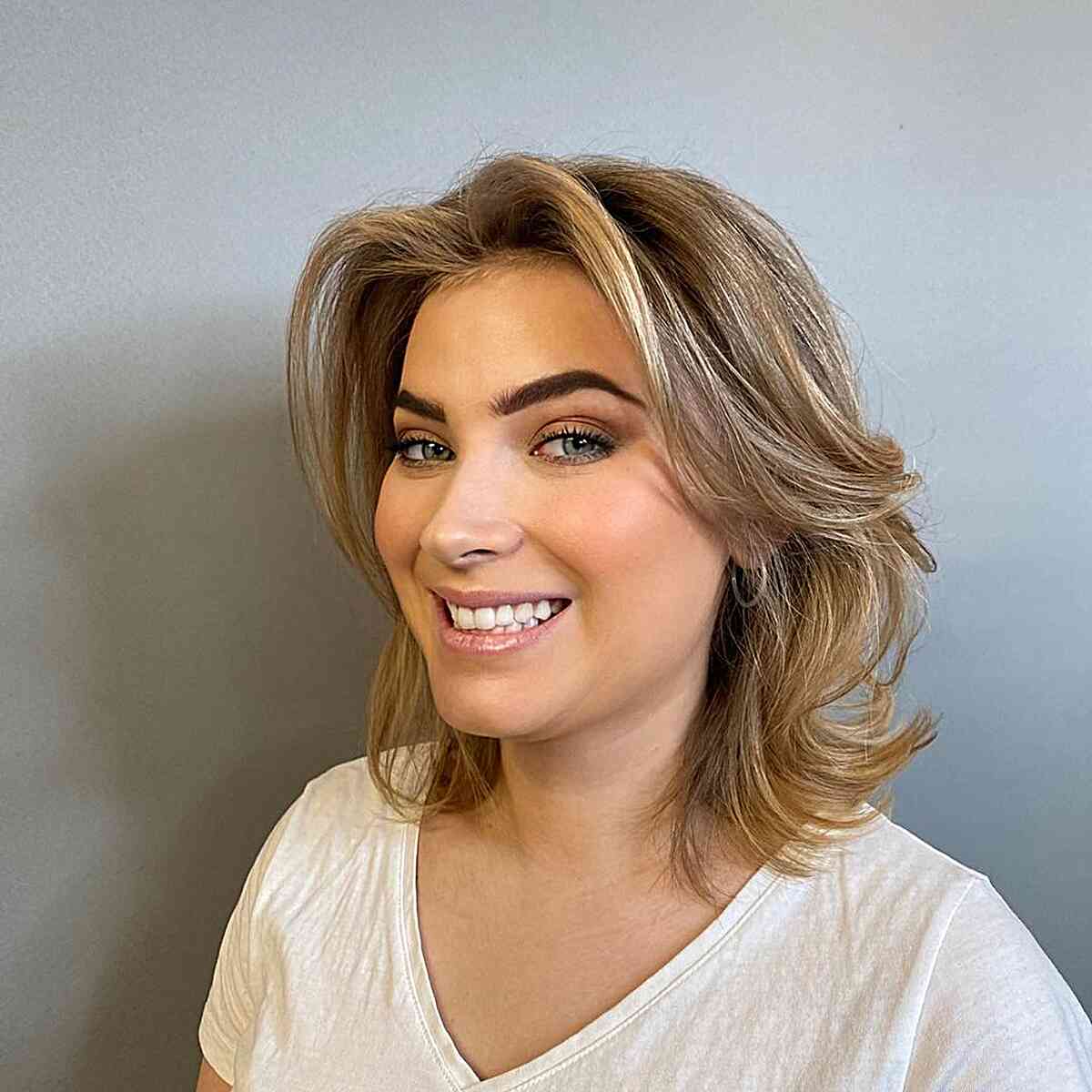 Medium Layered Bob for Oval Faces