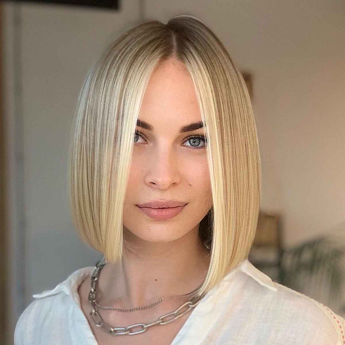 Straight Asymmetrical Bob